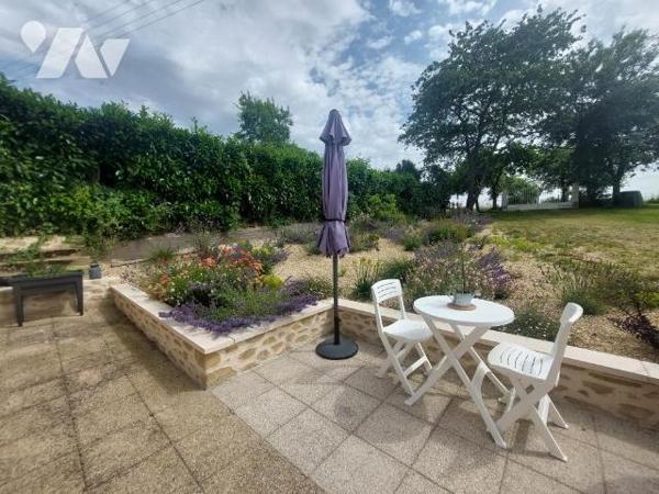 A VENDRE - CRAON - MAISON CAMPAGNE EN HAMEAU - JARDIN