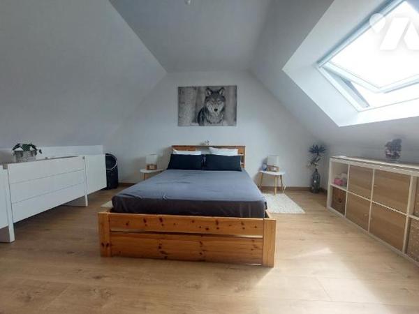 A VENDRE - CRAON - MAISON CAMPAGNE EN HAMEAU - JARDIN
