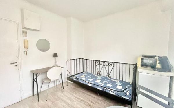Appartement à louer    1 pièce •    Nancy