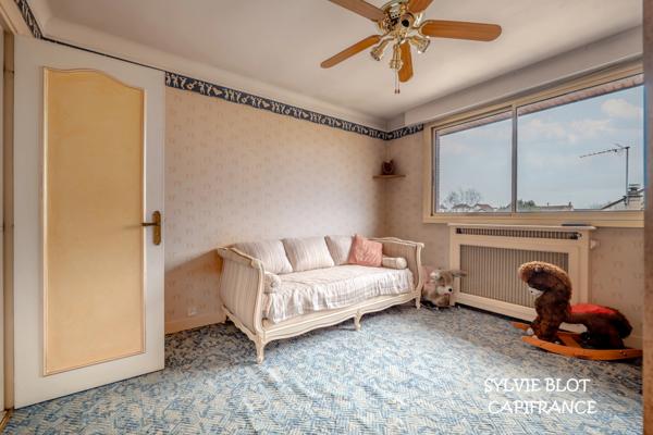 Maison à vendre 7 pièces PARAY VIEILLE POSTE (91) - Sous-sol - Terrain 730m² - Dépendance.