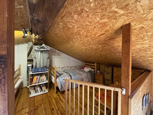 Maison en pierre rénovée – Meublée à Thueyts (07)