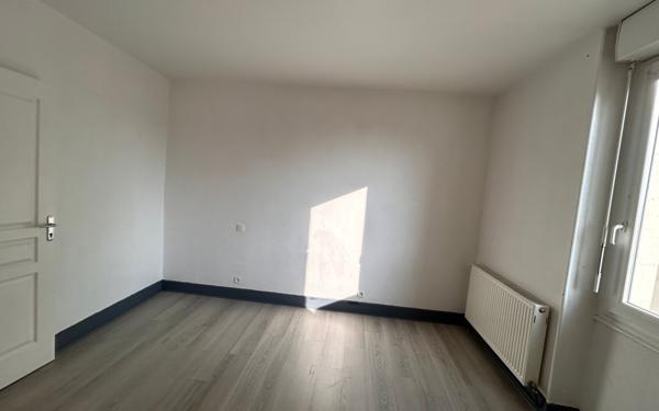 Appartement à vendre    3 pièces •  Beaurepaire