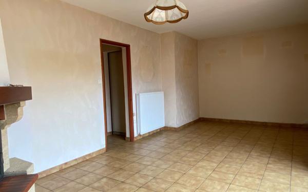 Maison à vendre    4 pièces •  Lormont