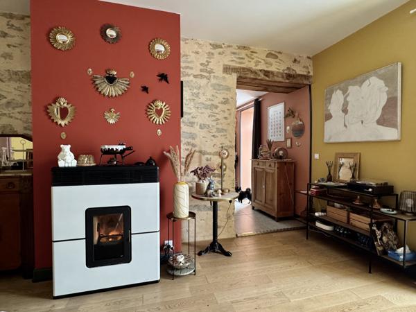 Saint-Julien-des-Landes (85150) L'Élégance de la Vie de Village à Deux Pas de la Mer !