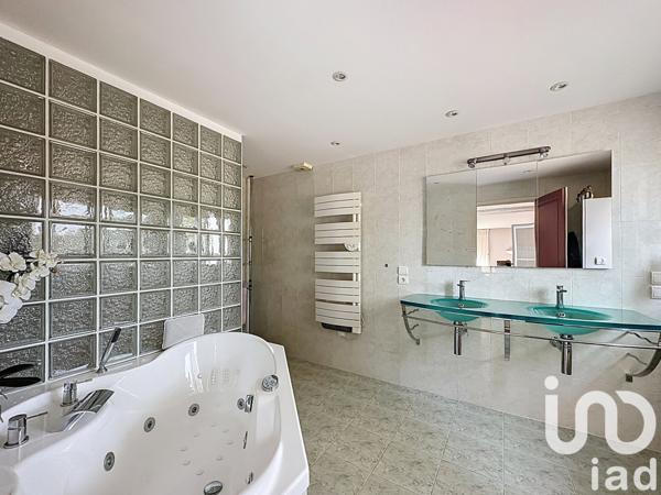 Maison à vendre 7 pièces 232 m² Saint-Sever