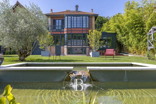 Ville-d'Avray, Maison 5 Chambres -  285 m² à vendre