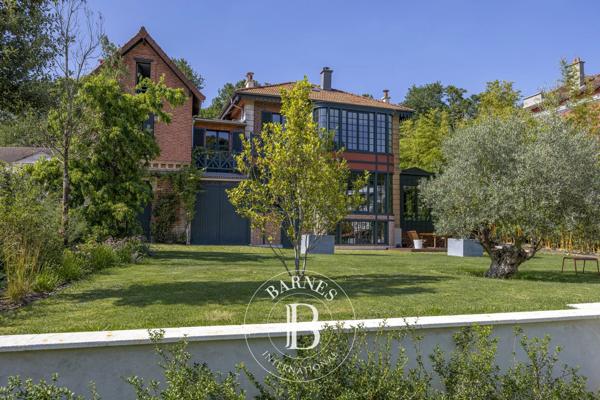 Ville-d'Avray, Maison 5 Chambres -  285 m² à vendre