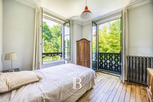 Ville-d'Avray, Maison 5 Chambres -  285 m² à vendre
