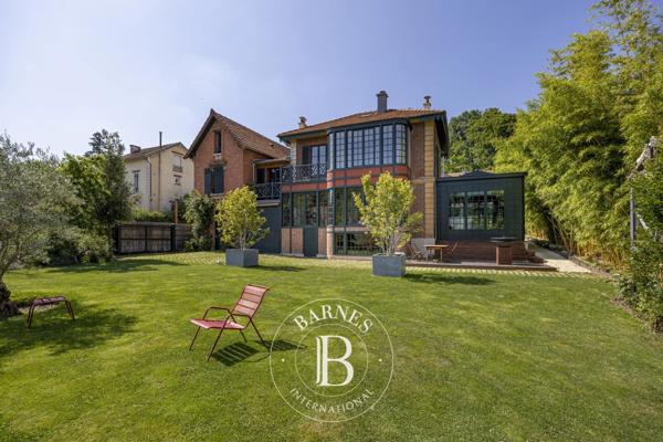 Ville-d'Avray, Maison 5 Chambres -  285 m² à vendre