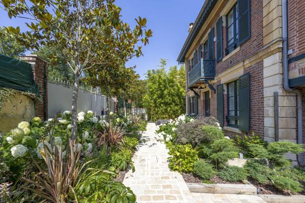 Ville-d'Avray, Maison 5 Chambres -  285 m² à vendre