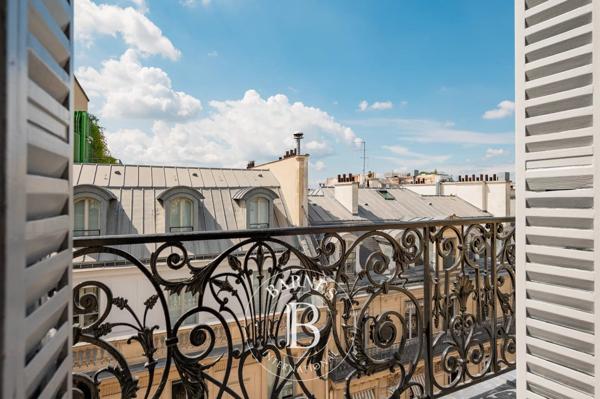Paris 9ème, Appartement 3 Chambres -  168 m² à vendre