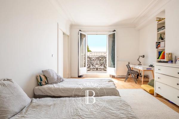 Paris 9ème, Appartement 3 Chambres -  168 m² à vendre