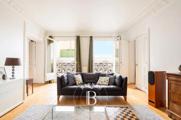 Paris 9ème, Appartement 3 Chambres -  168 m² à vendre