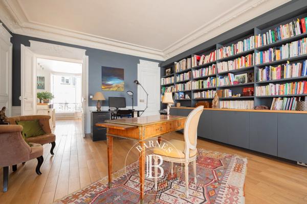 Paris 9ème, Appartement 3 Chambres -  168 m² à vendre