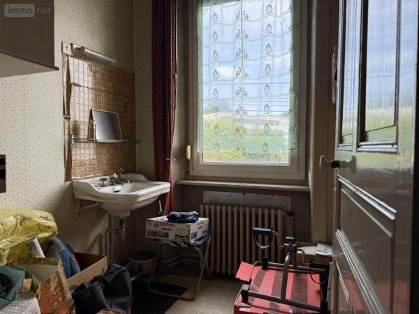 Maison à vendre à Guingamp dans les Côtes-d'Armor (22200), ref : 22064-1236