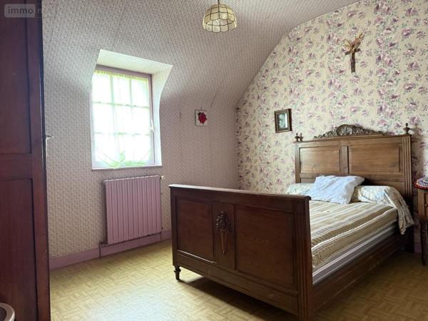 Maison à vendre à Guingamp dans les Côtes-d'Armor (22200), ref : 22064-1236