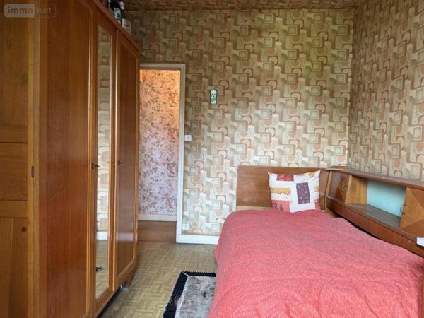 Maison à vendre à Guingamp dans les Côtes-d'Armor (22200), ref : 22064-1236