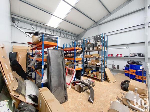 Location atelier 204 m² Brie-Comte-Robert