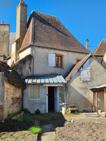 Maison de ville à vendre à Neuvy-Saint-Sépulchre dans l'Indre (36230), ref : CG/439