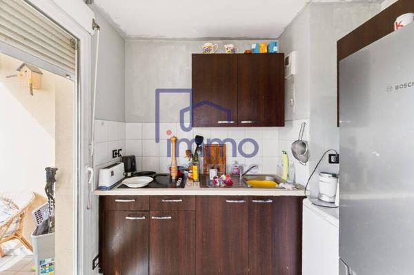 Appartement 2 pièces                                        - 69230 Saint-Genis-Laval Réf : 21503