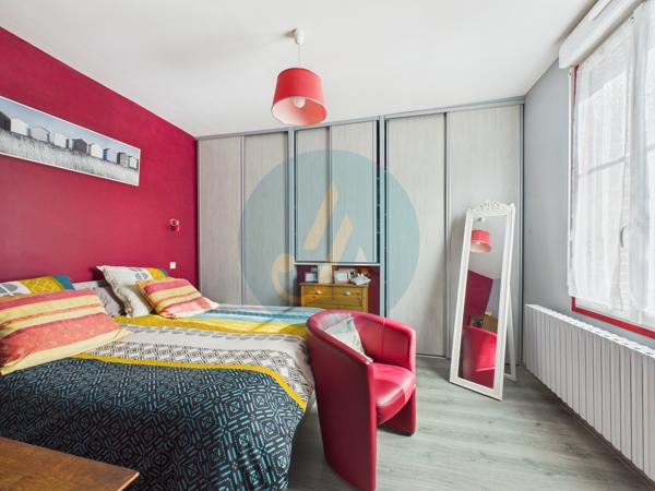 Garchy (58150) Maison sans travaux, 3 chambres, double garage sur jardin clos à Garchy