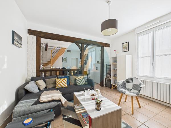 Garchy (58150) Maison sans travaux, 3 chambres, double garage sur jardin clos à Garchy