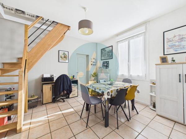 Garchy (58150) Maison sans travaux, 3 chambres, double garage sur jardin clos à Garchy