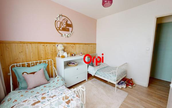 Appartement à vendre    4 pièces • 69 m2 Vaulx-en-Velin