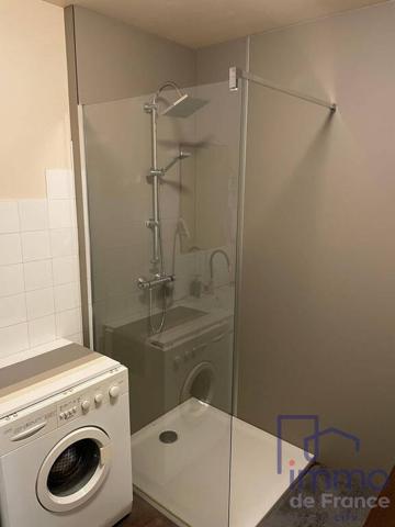 Superbe appartement F2 avec balcon et garage