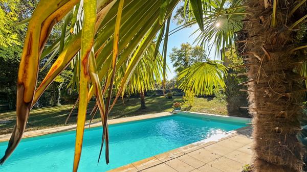 Maison à vendre 5 pièces VIC FEZENSAC (32) - Moulin rénové avec piscine – 120 m² habitables - 6632 m2 - Possibilité chambre d'hôtes