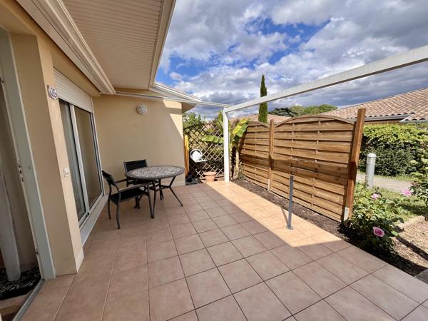 VILLEGLY- résidence les Séniorales: Villa T3 terrasse, place parking et garage