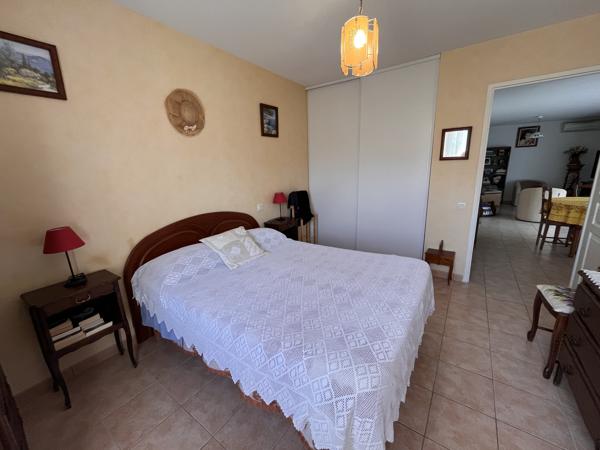 VILLEGLY- résidence les Séniorales: Villa T3 terrasse, place parking et garage