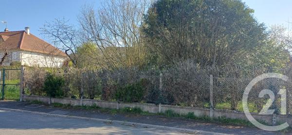 Terrain à vendre  806 m2 MENNECY - 91