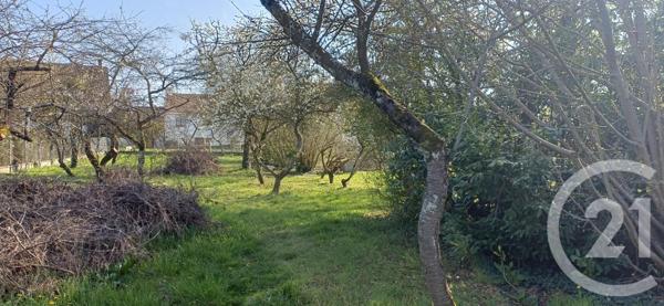 Terrain à vendre  806 m2 MENNECY - 91