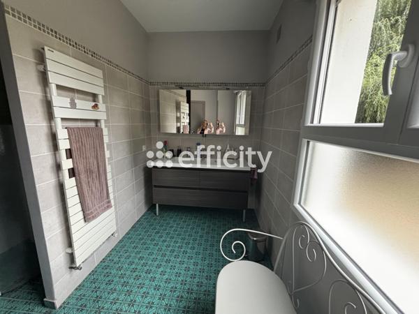 Maison 15 pièces - 340 m² Bien prestige