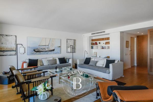 Marseille 7ème, Appartement 1 Chambre -  147 m² à vendre