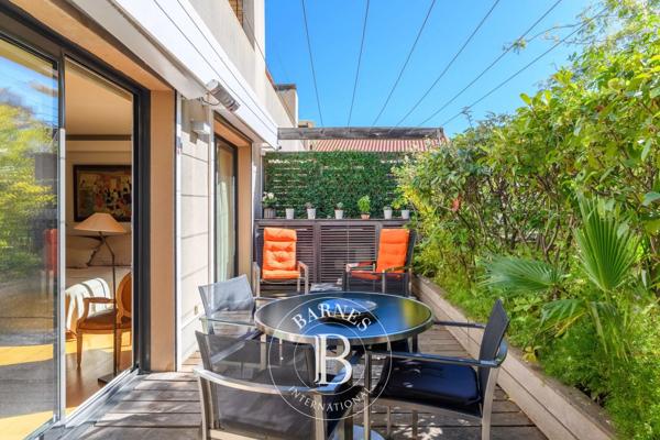 Marseille 7ème, Appartement 1 Chambre -  147 m² à vendre