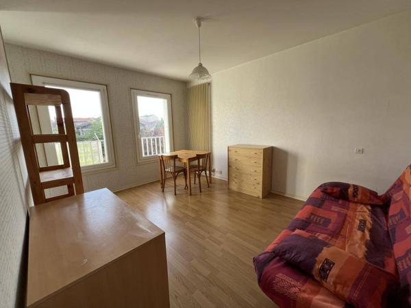 Appartement 1 pièce                                        - 43000 Le Puy-en-Velay Réf : 12824