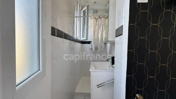Charmant T2 traversant avec jardin privatif – À 5 minutes à pied du RER A de NEUILLY PLAISANCE (93)