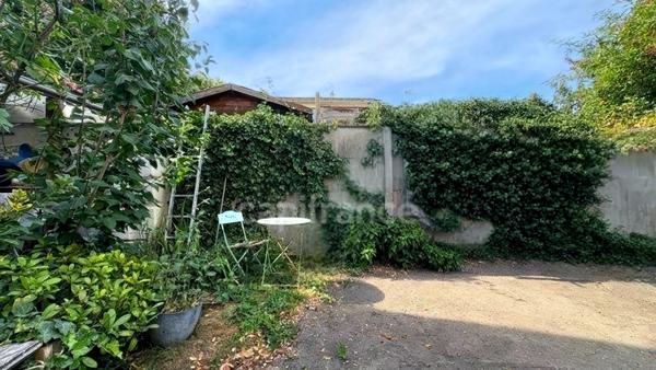 Charmant T2 traversant avec jardin privatif – À 5 minutes à pied du RER A de NEUILLY PLAISANCE (93)