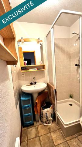 Appartement 2 Pièces avec balcon et garage sans vis à vis avec vue imprenable sur les montagnes