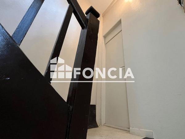 Location Studio 23.7 m² - 10 RUE DU CERCLE Rouen 76000