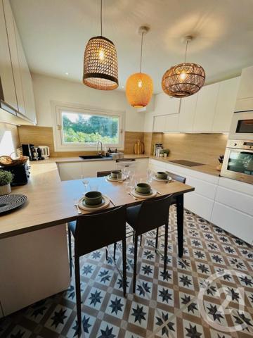 Maison à vendre  7 pièces - 170,87 m2 MONTUSSAN - 33