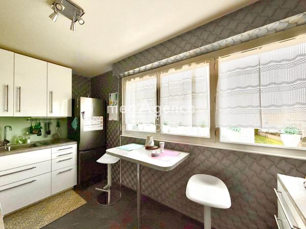 Appartement à FLINS-SUR-SEINE, 78410 - 4 pièces 79m²