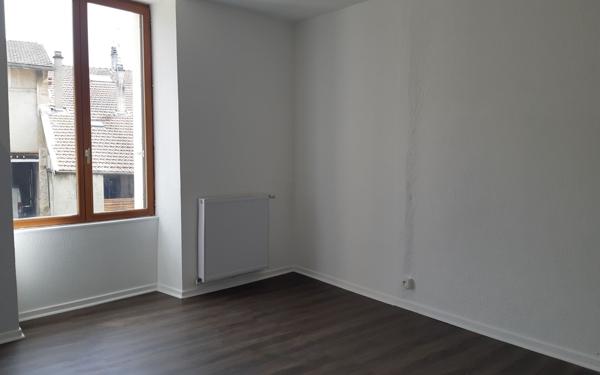 Maison à vendre    4 pièces •  Beaurepaire