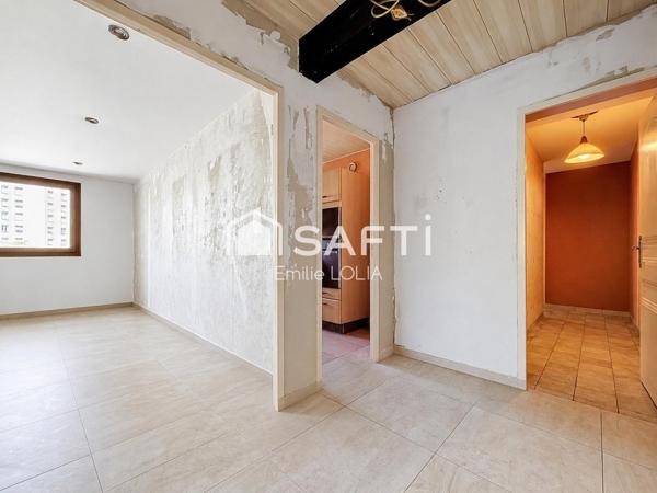 Très bel appartement à rénover selon vos goûts