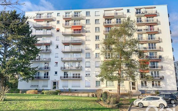 Appartement à vendre    4 pièces • 80 m2 Longjumeau