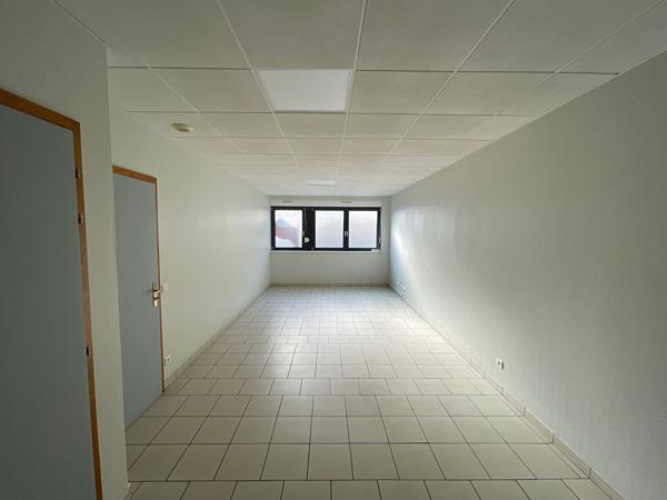 Local commercial 2 pièces 50 m2