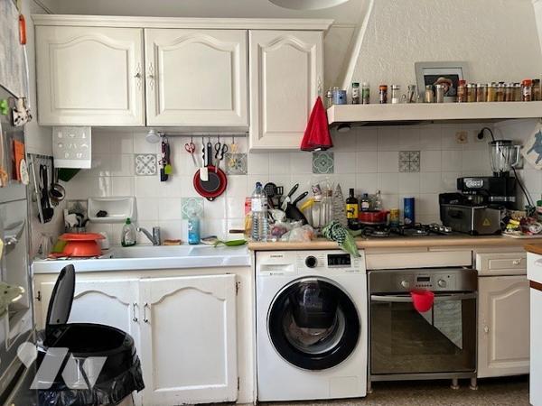 Maison T2 Bis LOUEE + Grange 56 m² Terrain 608 m²