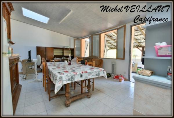 Maison à vendre 5 pièces NOYANT D'ALLIER (03), 3 chambres, terrain 213 m²